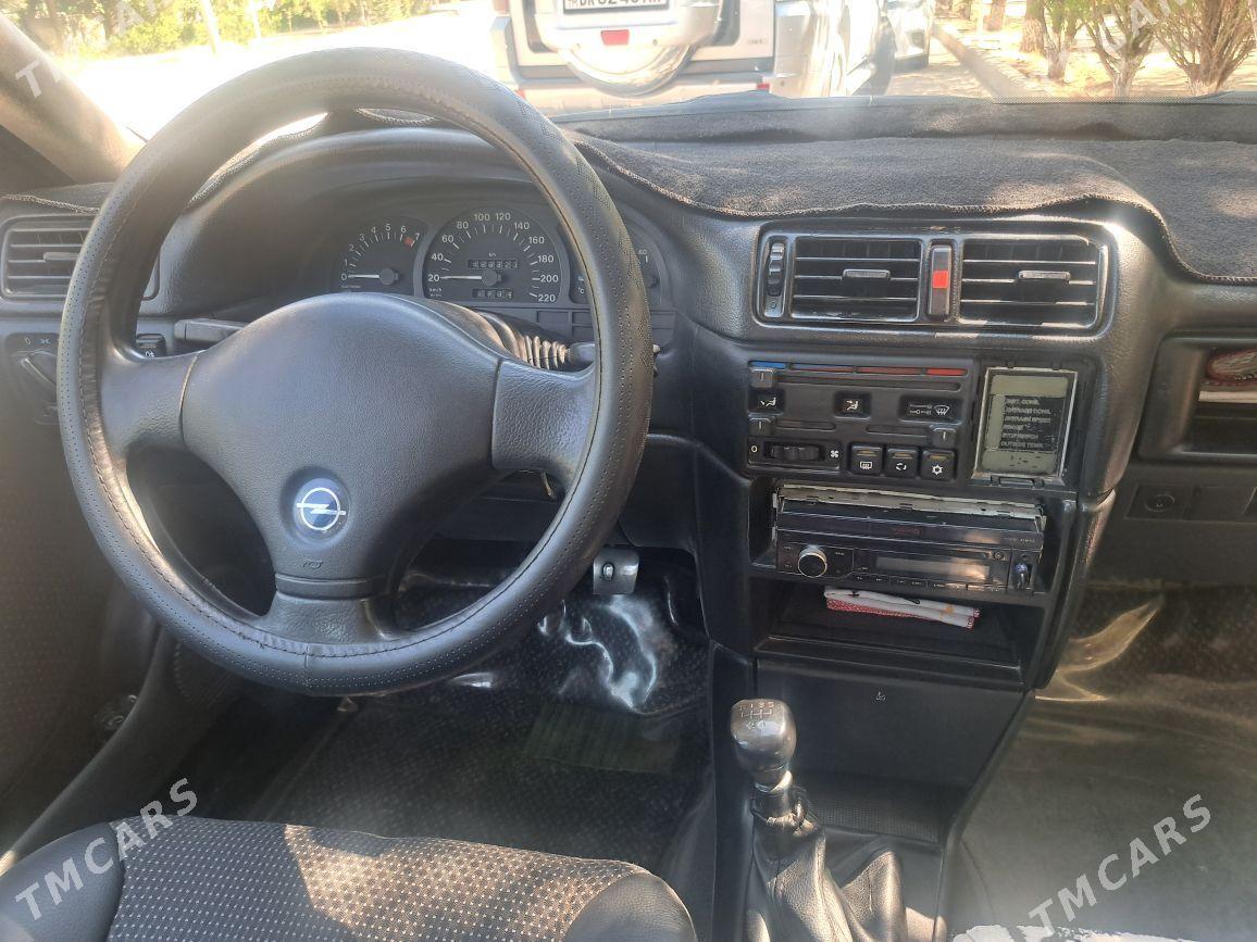 Opel Vectra 1998 - 50 000 TMT - Bäherden - img 4