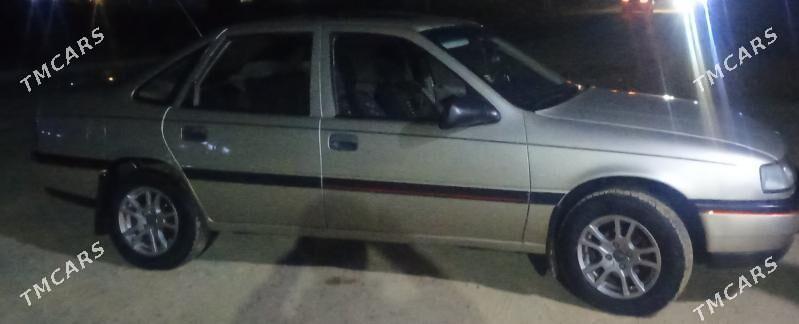 Opel Vectra 1991 - 40 000 TMT - Murgap - img 4