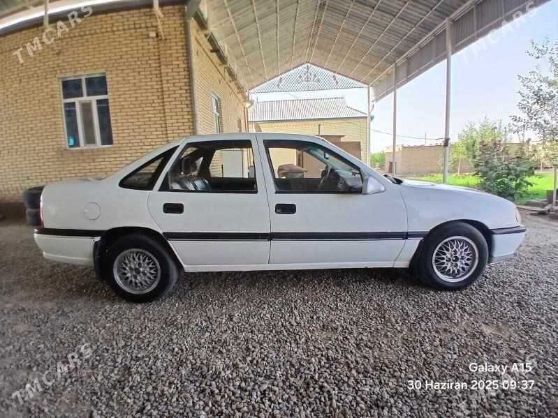 Opel Vectra 1991 - 27 000 TMT - Sakarçäge - img 3