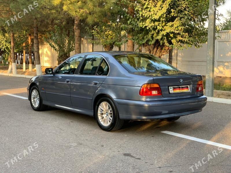 BMW E39 2002 - 195 000 TMT - Мары - img 1