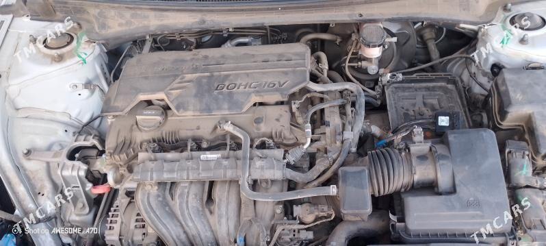 Hyundai Elantra 2021 - 230 000 TMT - Mary - img 4