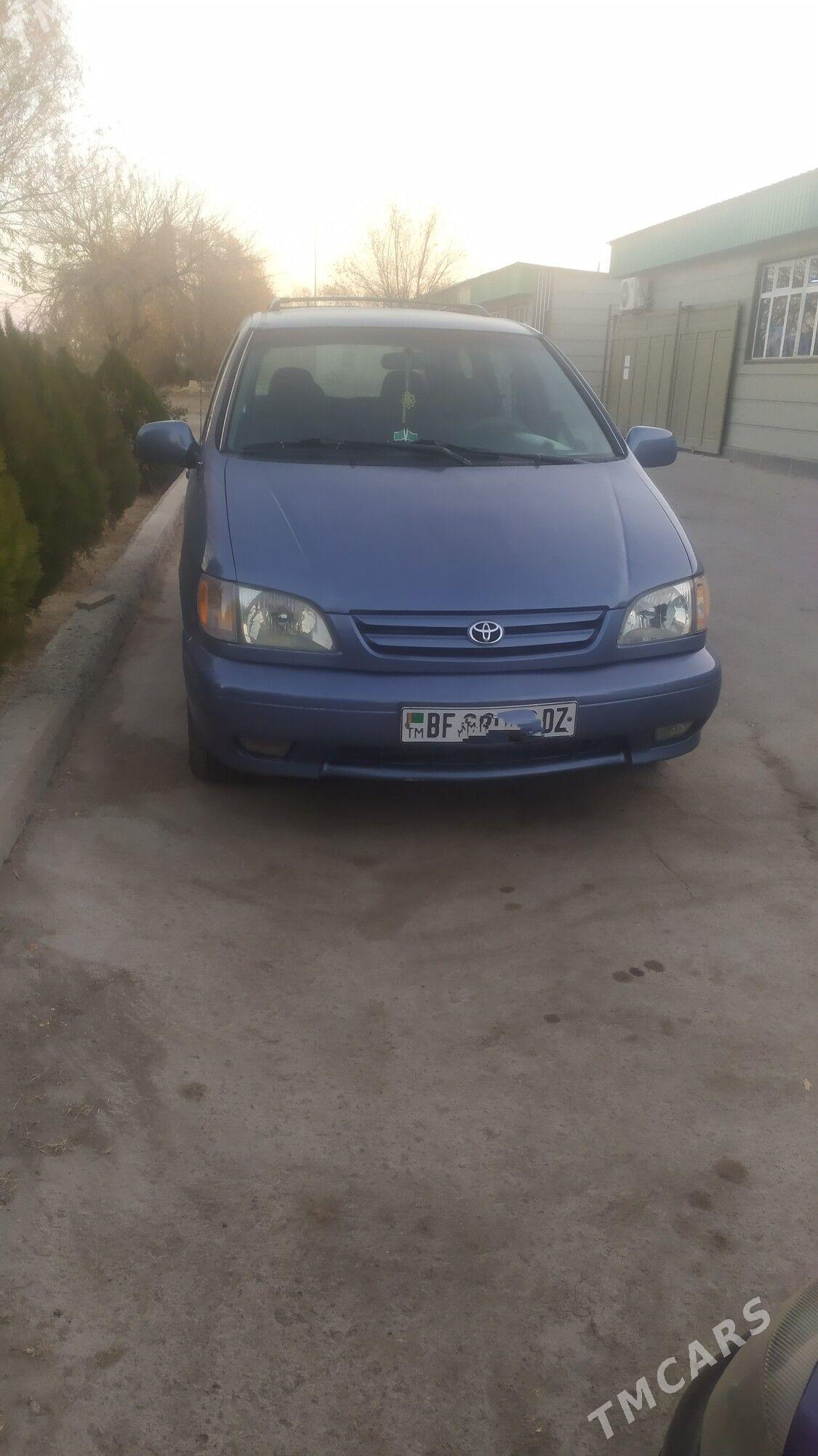 Toyota Sienna 2002 - 170 000 TMT - Görogly (Tagta) - img 2