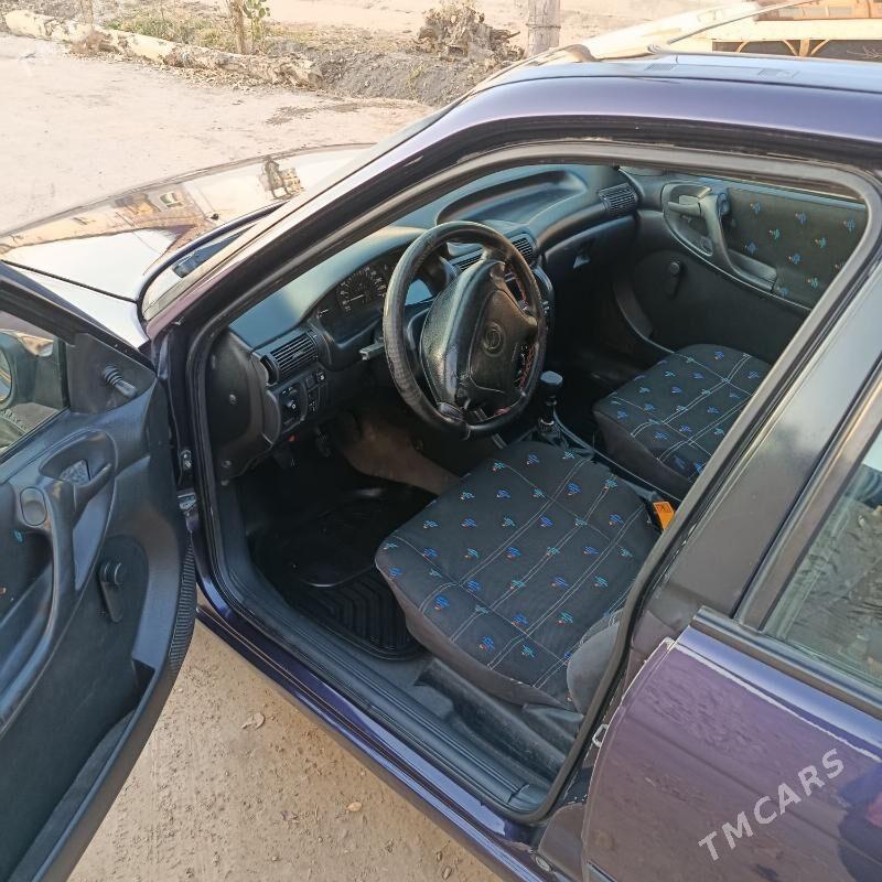Opel Astra 1994 - 45 000 TMT - Boldumsaz - img 7