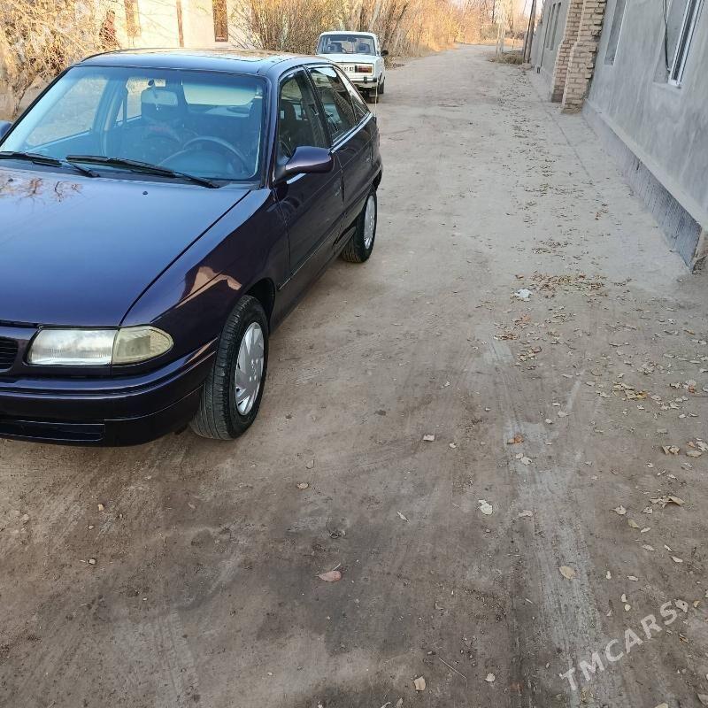 Opel Astra 1994 - 45 000 TMT - Boldumsaz - img 2
