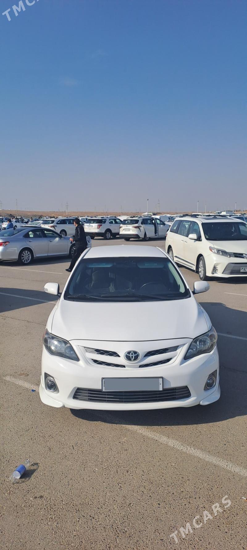 Toyota Corolla 2011 - 178 000 TMT - Ашхабад - img 1