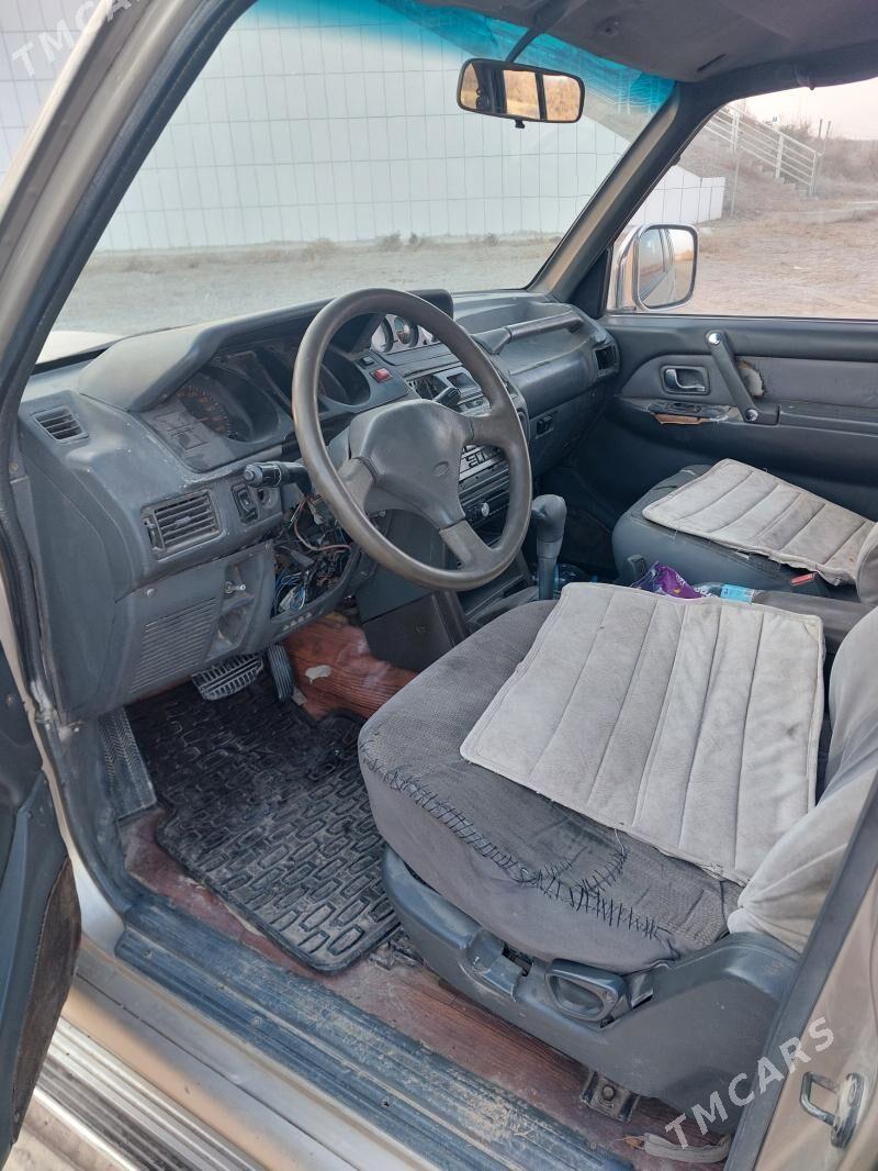 Mitsubishi Pajero 1992 - 40 000 TMT - Теджен - img 5