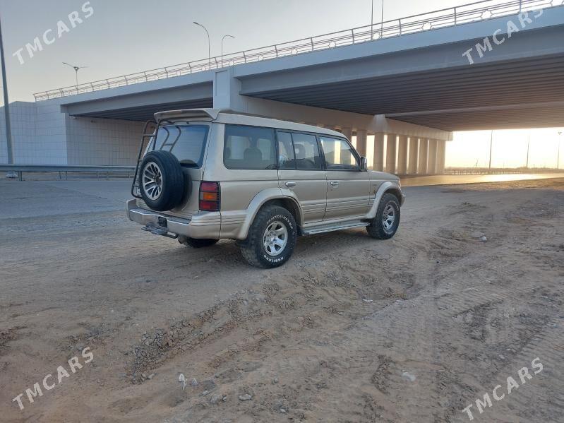 Mitsubishi Pajero 1992 - 40 000 TMT - Теджен - img 3