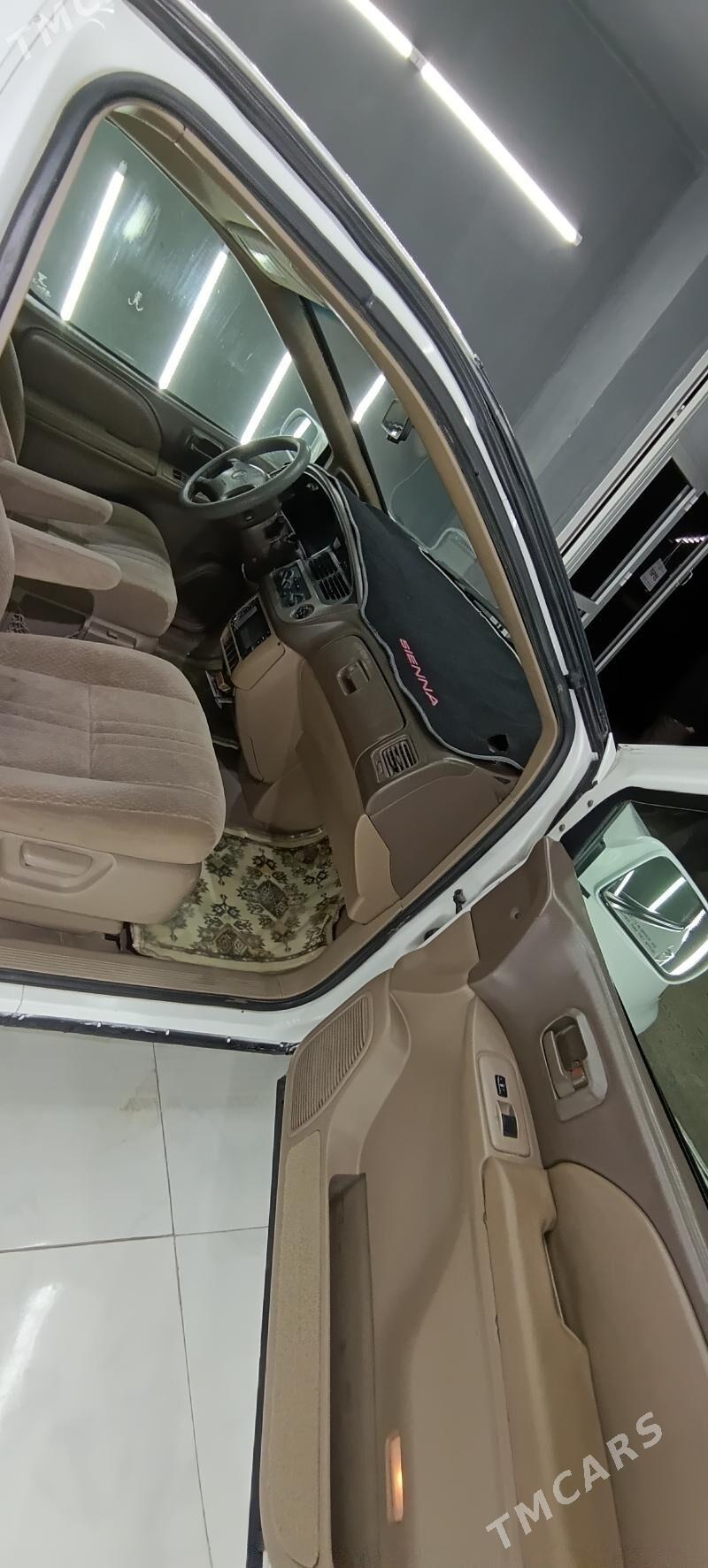 Toyota Sienna 2002 - 150 000 TMT - Murgap - img 8