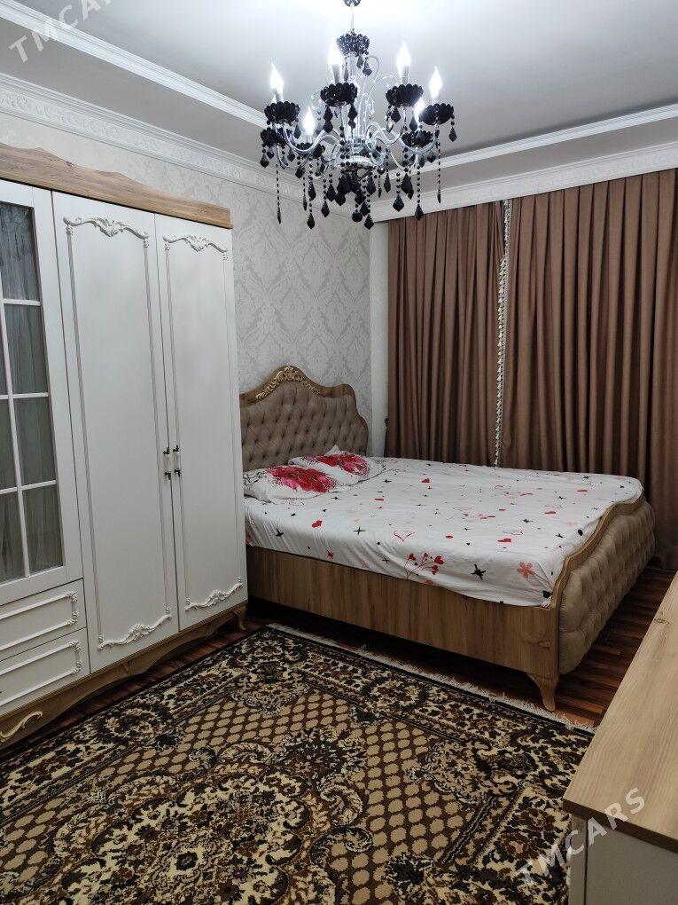 Komnat Mir2de - Aşgabat - img 2