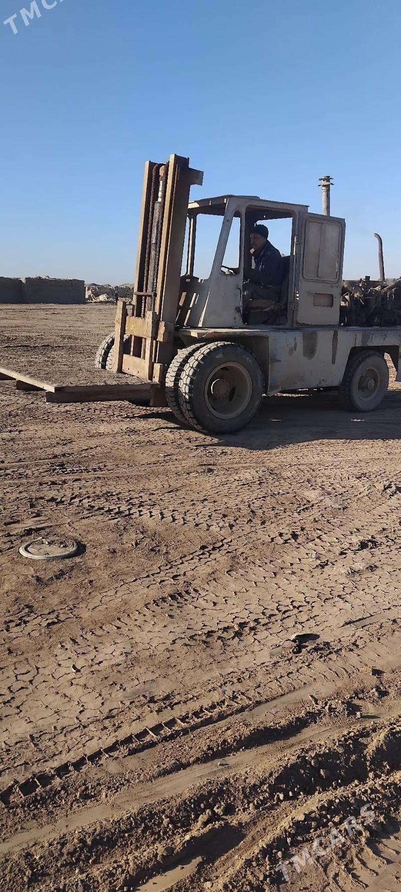 MTZ T-28 1995 - 150 000 TMT - Гурбансолтан Едже - img 2