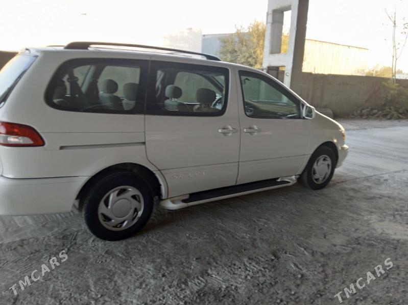 Toyota Sienna 2003 - 210 000 TMT - Ашхабад - img 3