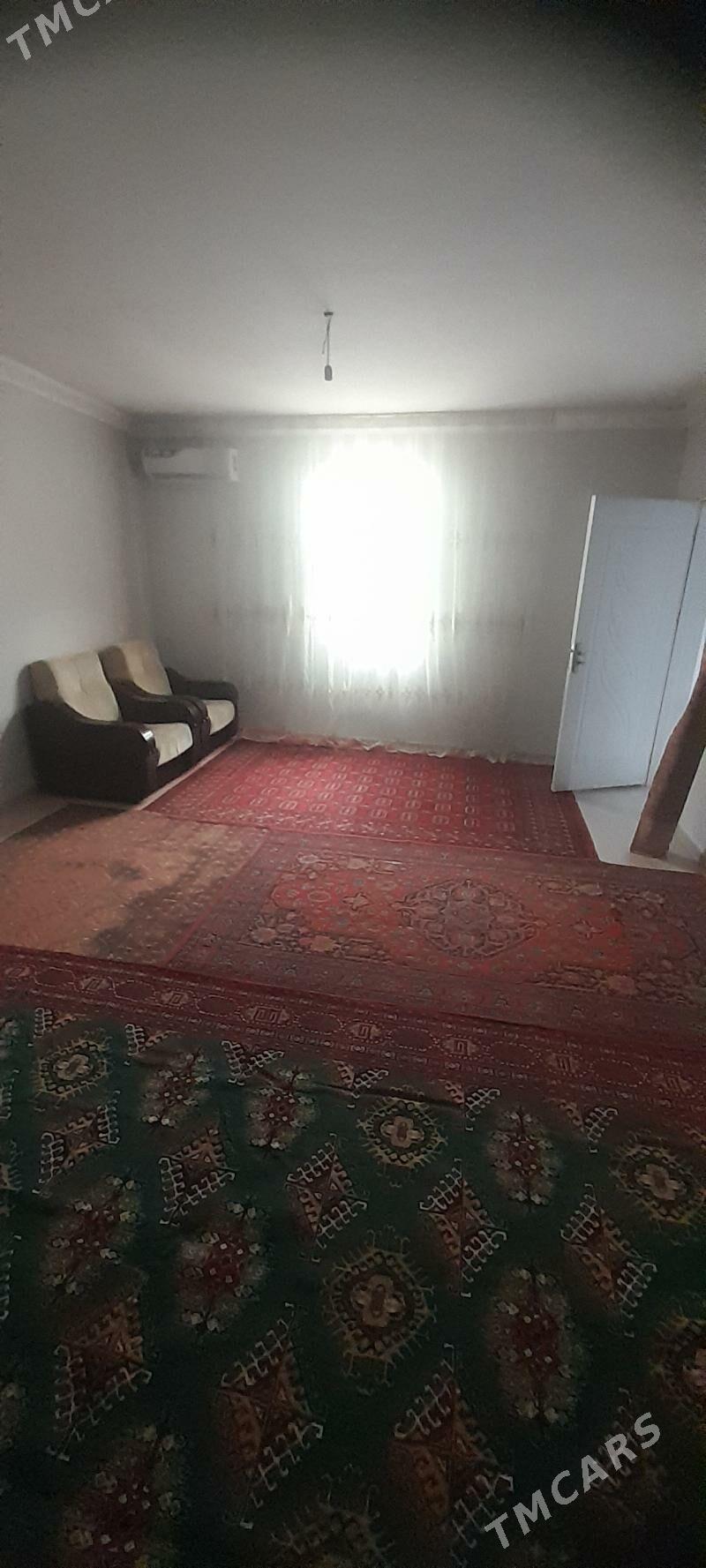 kwartira bar - Hitrowka - img 2