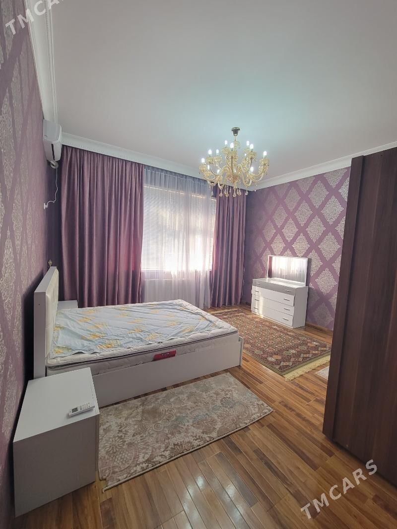 Satlyk Elitka 3 etaž 4 komnat - Mary - img 3