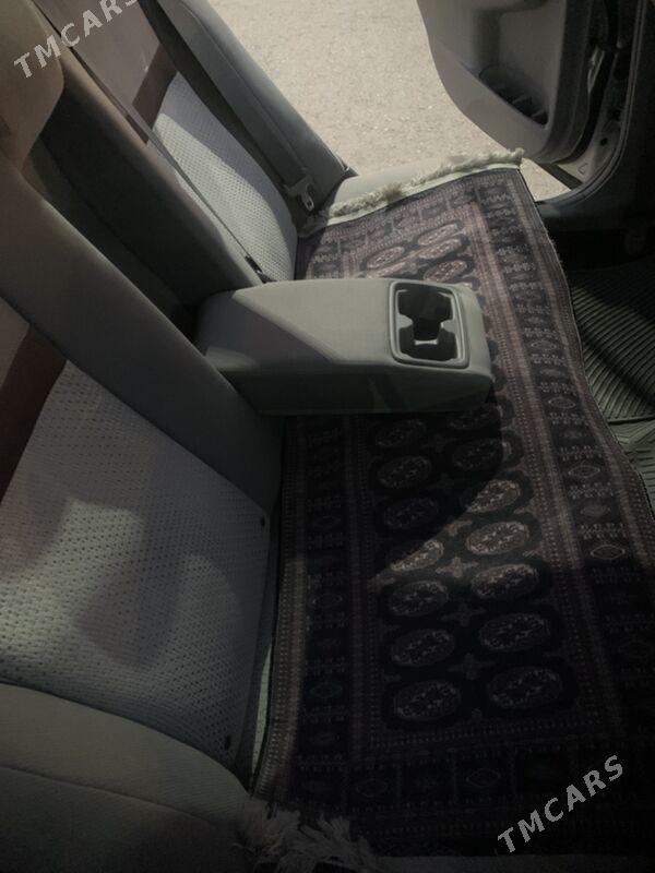 Toyota Camry 2012 - 210 000 TMT - Balkanabat - img 9
