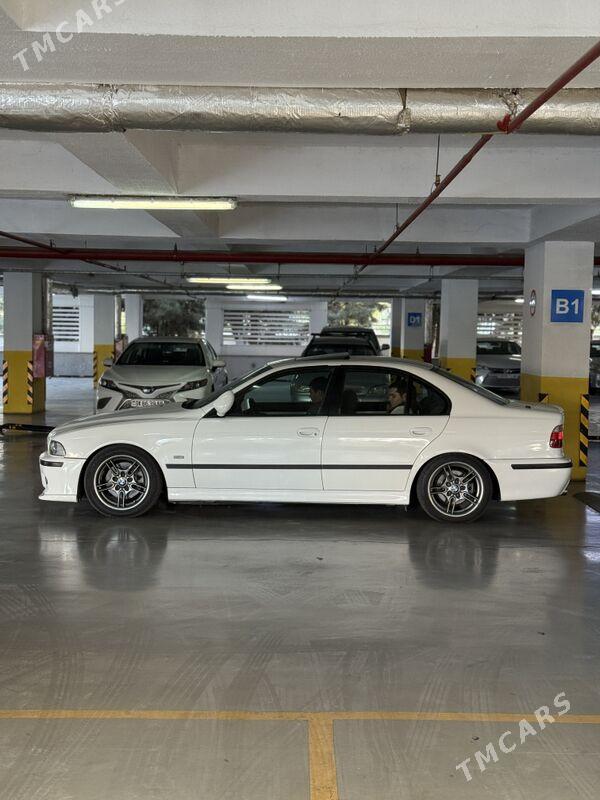 BMW E39 2001 - 165 000 TMT - Kaka - img 6