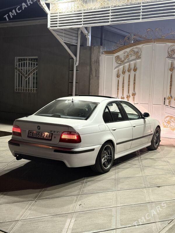 BMW E39 2001 - 165 000 TMT - Kaka - img 4