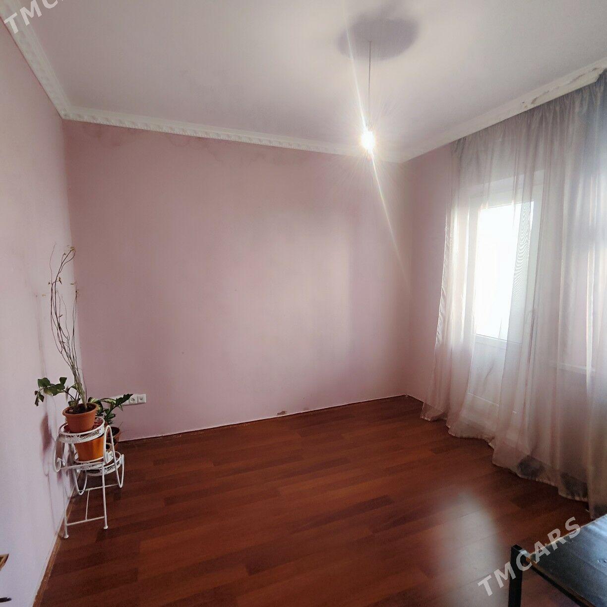 МИР 7/1, 3 КОМ, 2 ЭТАЖ - Мир 7 - img 3