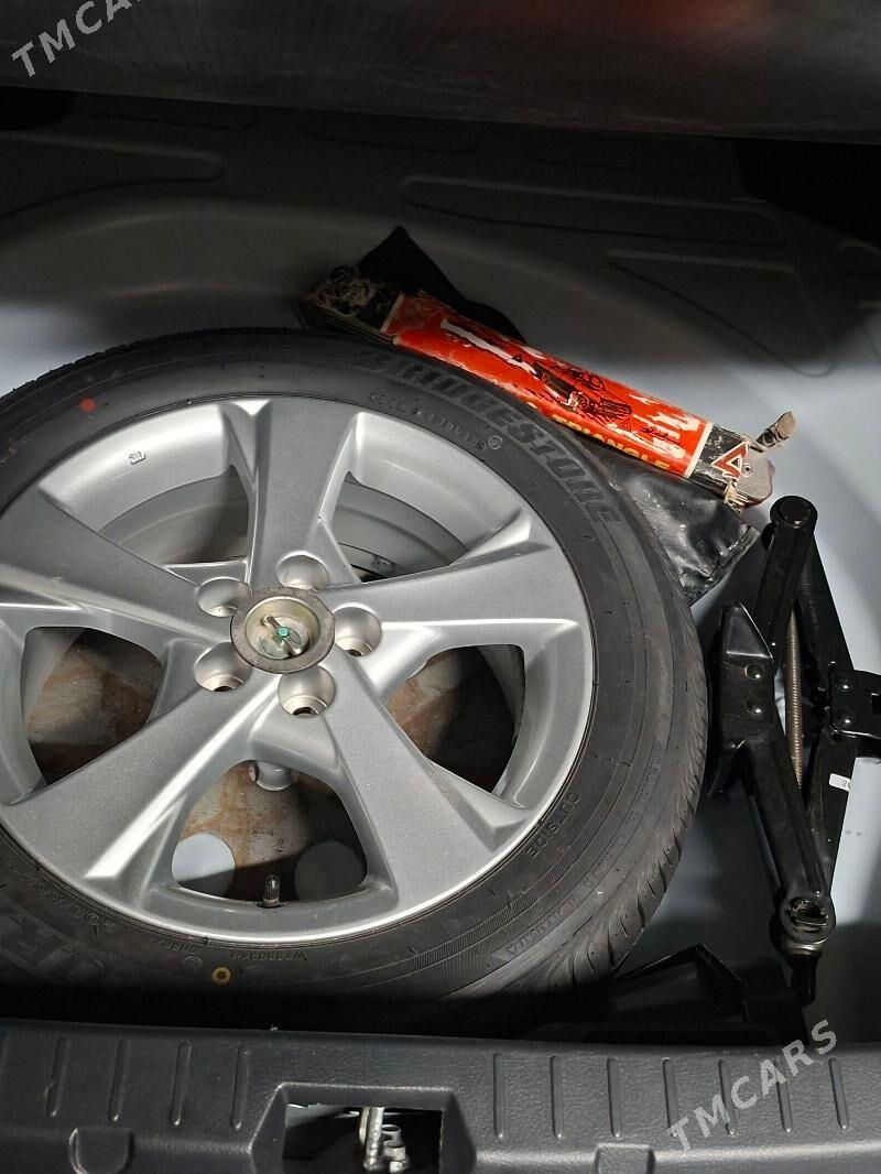 Toyota Corolla 2013 - 220 000 TMT - Ашхабад - img 3