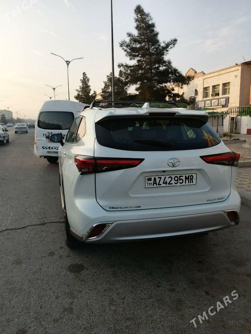 Toyota Highlander 2021 - 560 000 TMT - Мары - img 3