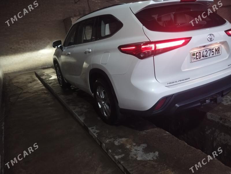 Toyota Highlander 2020 - 485 000 TMT - Мары - img 8