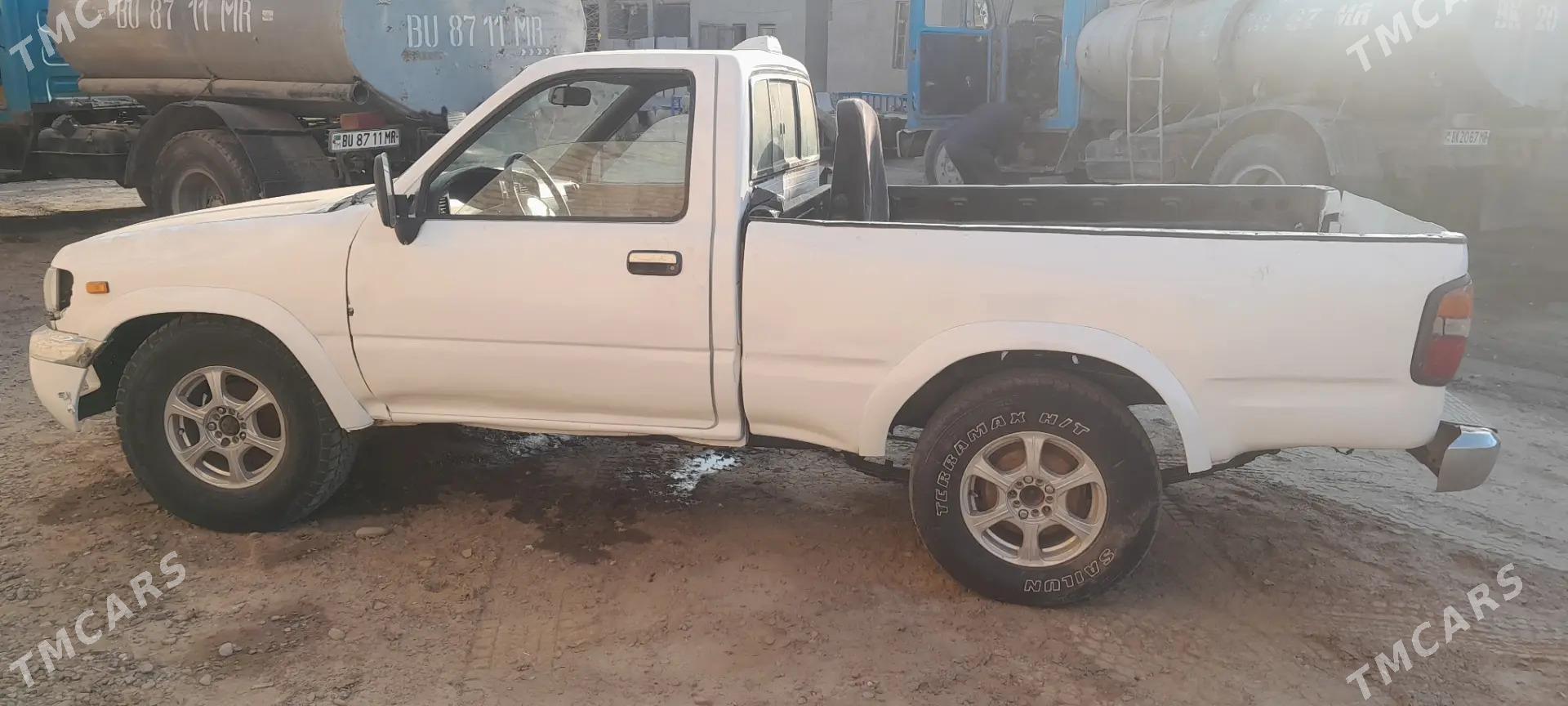 Toyota Tacoma 1994 - 40 000 TMT - Туркменгала - img 4