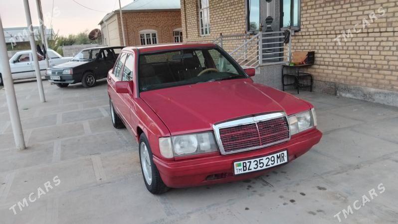 Mercedes-Benz 190E 1991 - 32 000 TMT - Mary - img 5