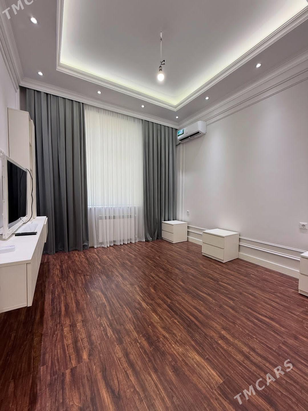 высокие потолки 3 ком - Ашхабад - img 5