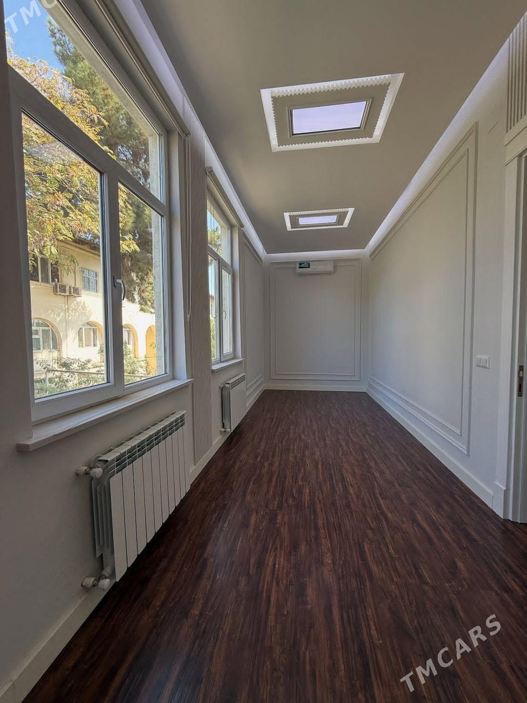 высокие потолки 3 ком - Ашхабад - img 6