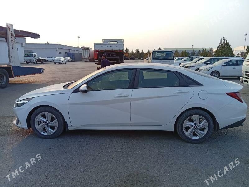Hyundai Elantra 2022 - 249 000 TMT - Köşi - img 5