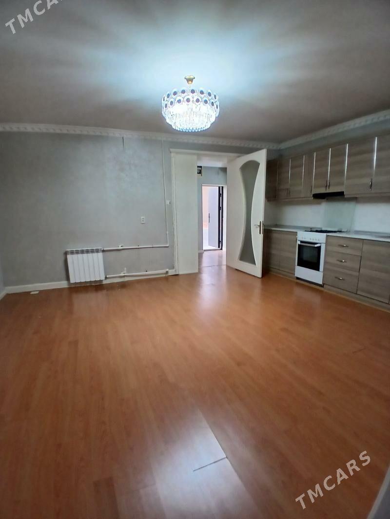 3 ком 3/1 этаж 5 мкр - 5 mkr - img 8