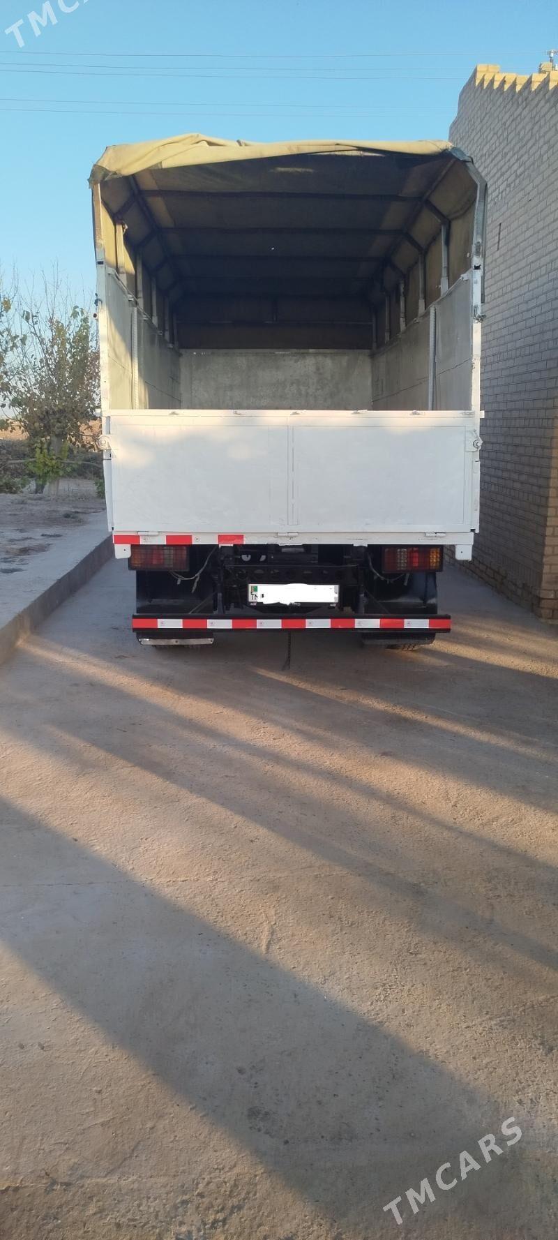 Forland H3 2014 - 140 000 TMT - Гарабекевюл - img 3