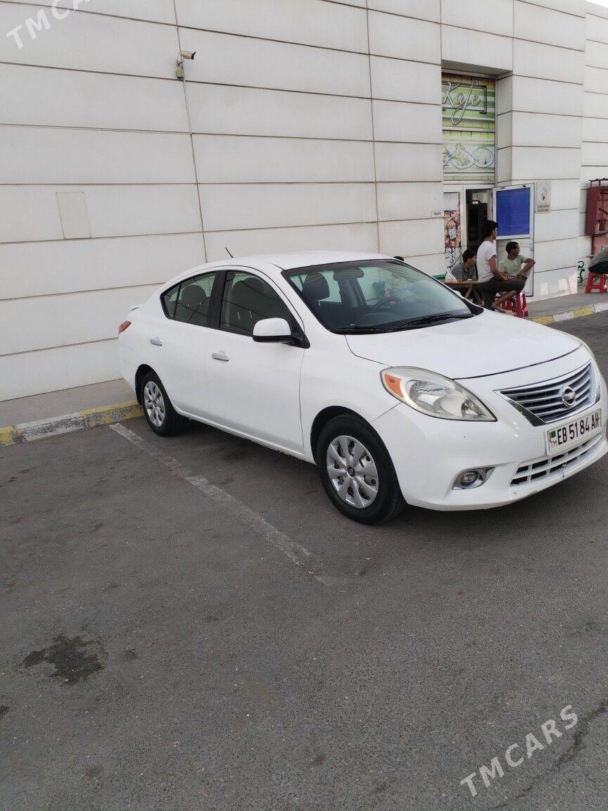 Nissan Versa 2013 - 100 000 TMT - Aşgabat - img 2
