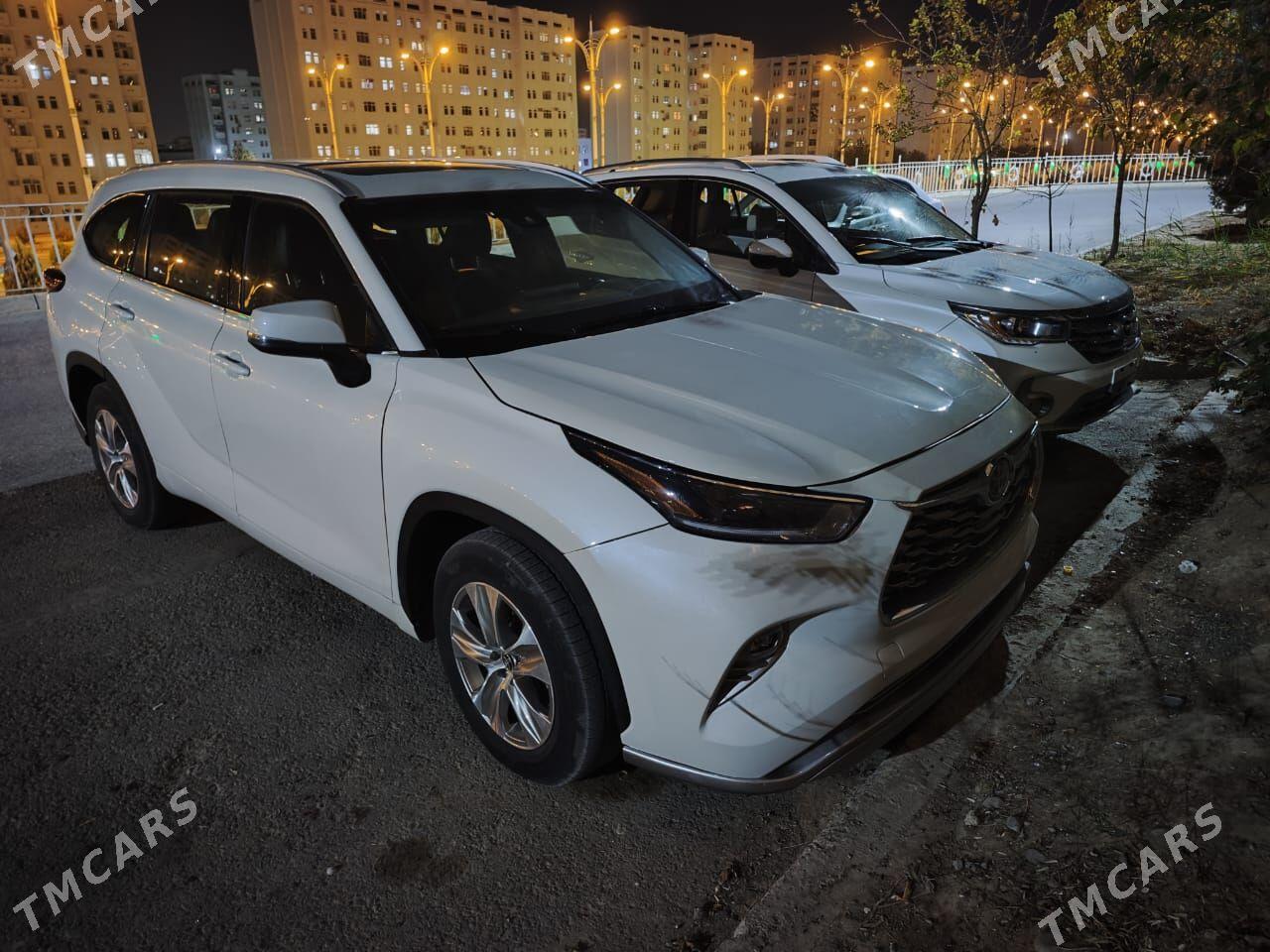 Toyota Highlander 2021 - 520 000 TMT - Бузмеин - img 2