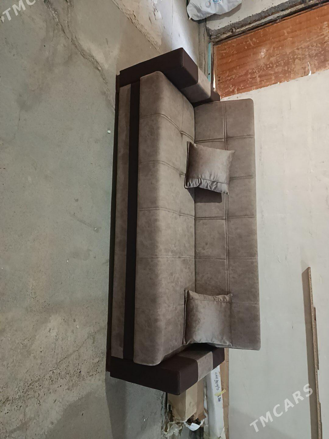 Diwan - Garadamak - img 3