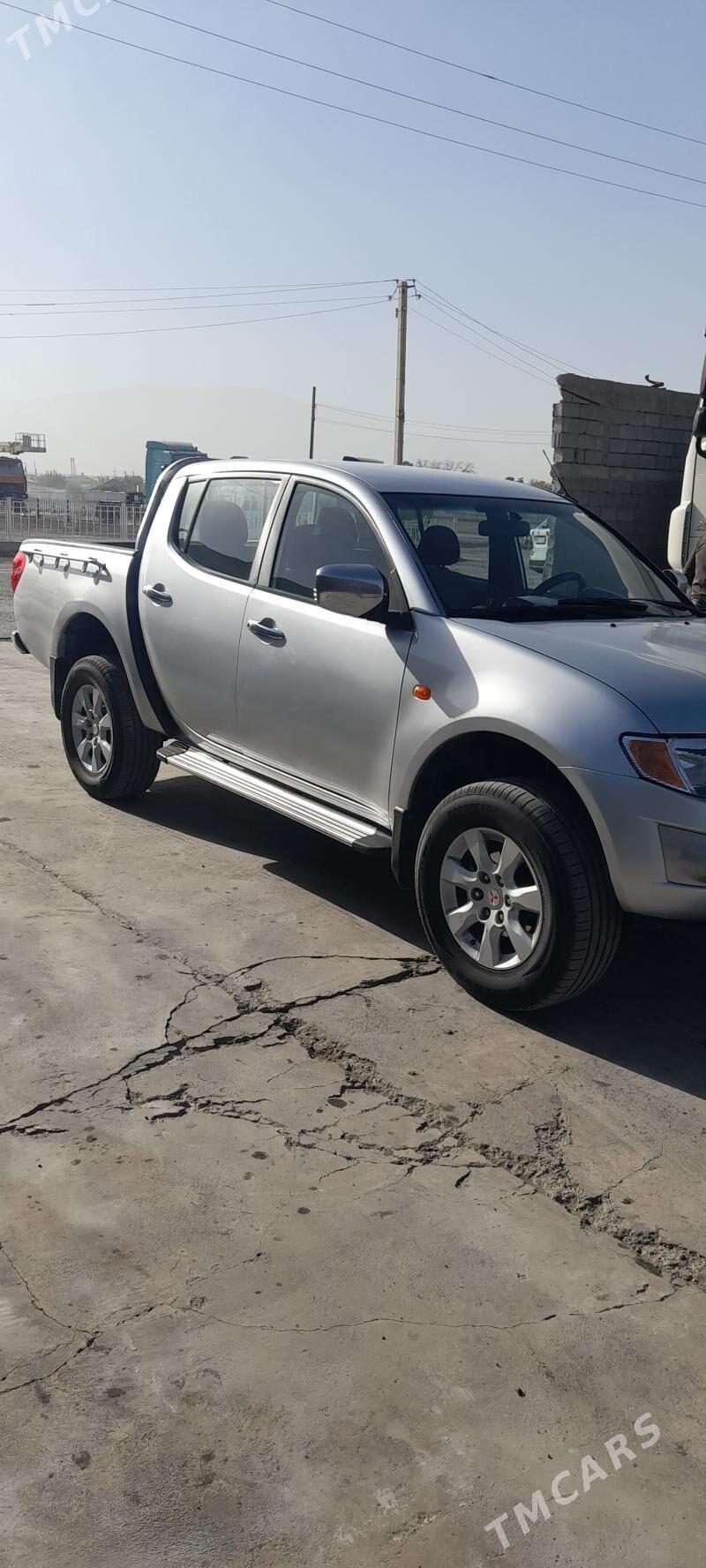 Mitsubishi L200 2012 - 150 000 TMT - Бузмеин - img 1