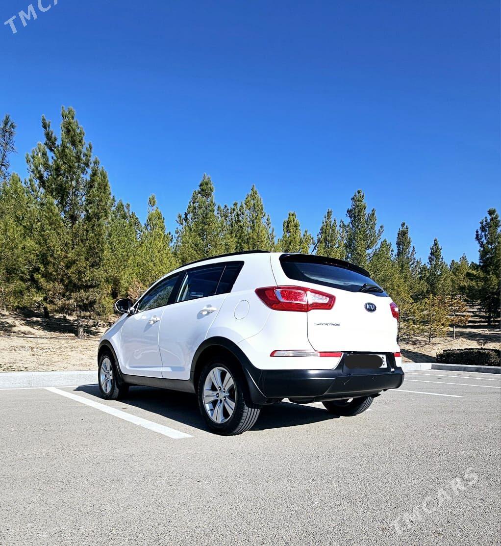 Kia Sportage 2011 - 200 000 TMT - Тязе заман - img 6