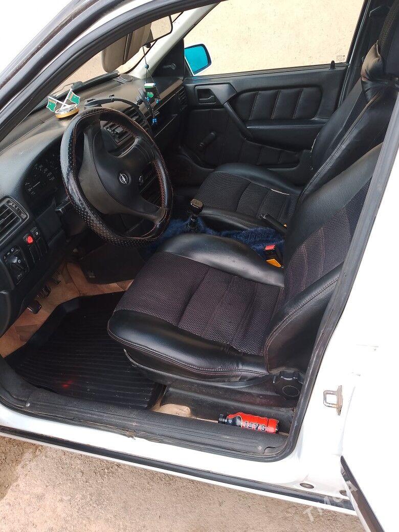 Opel Vectra 1994 - 55 000 TMT - Губадаг - img 6