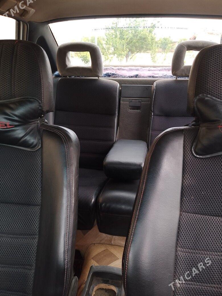 Opel Vectra 1994 - 55 000 TMT - Губадаг - img 7