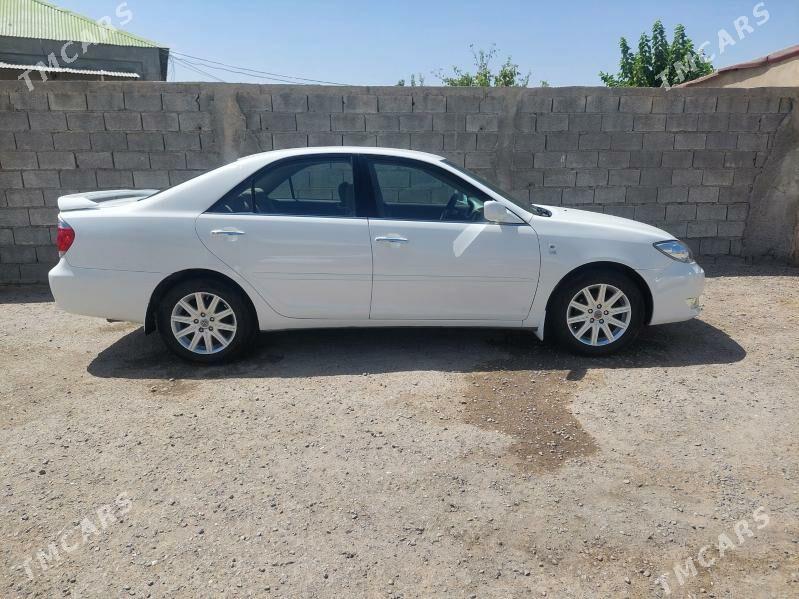 Toyota Camry 2005 - 170 000 TMT - Ким район - img 3