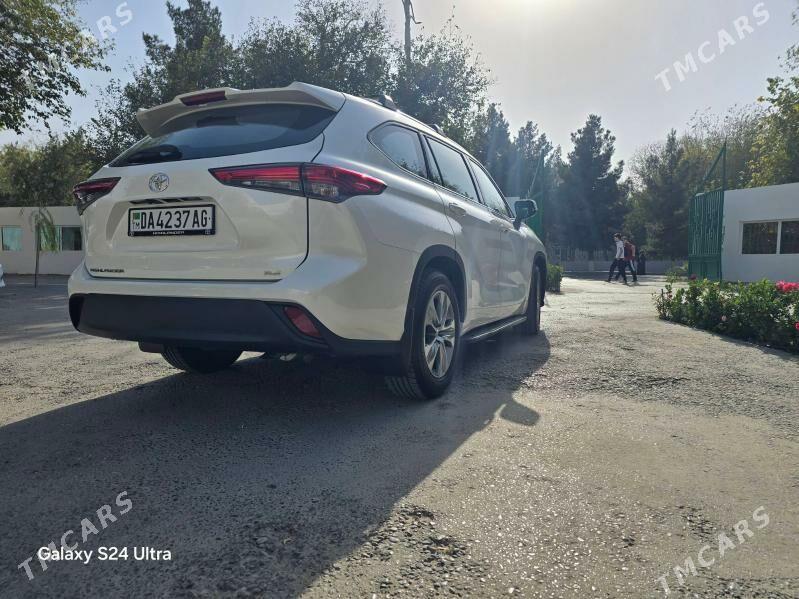 Toyota Highlander 2021 - 568 000 TMT - Ашхабад - img 3