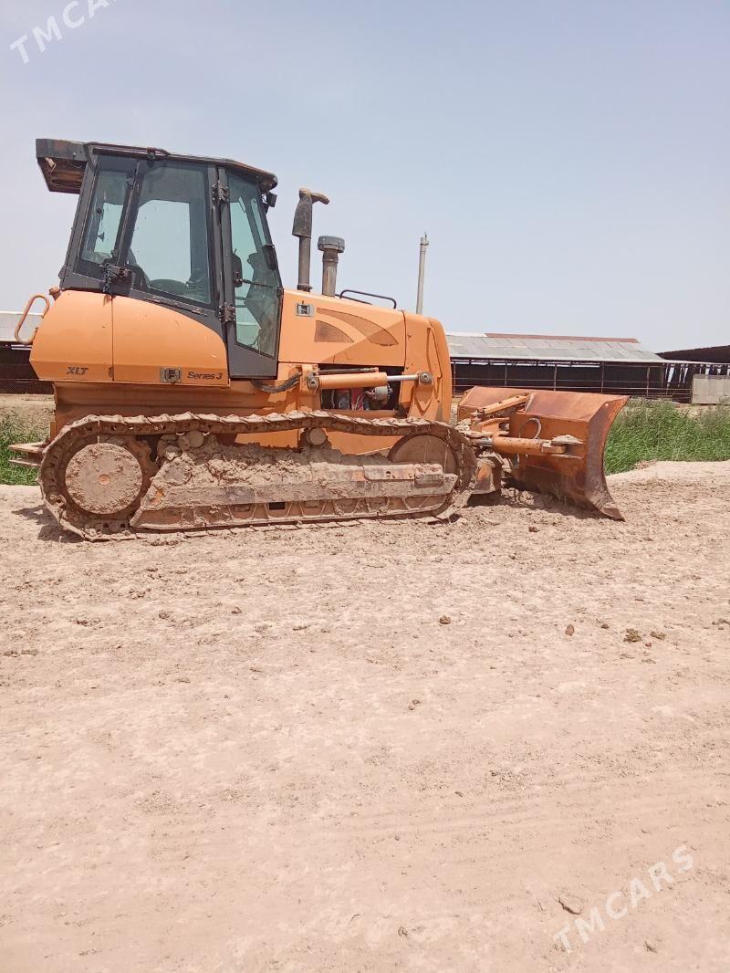 Caterpillar Dozer 2008 - 550 000 TMT - Мары - img 1