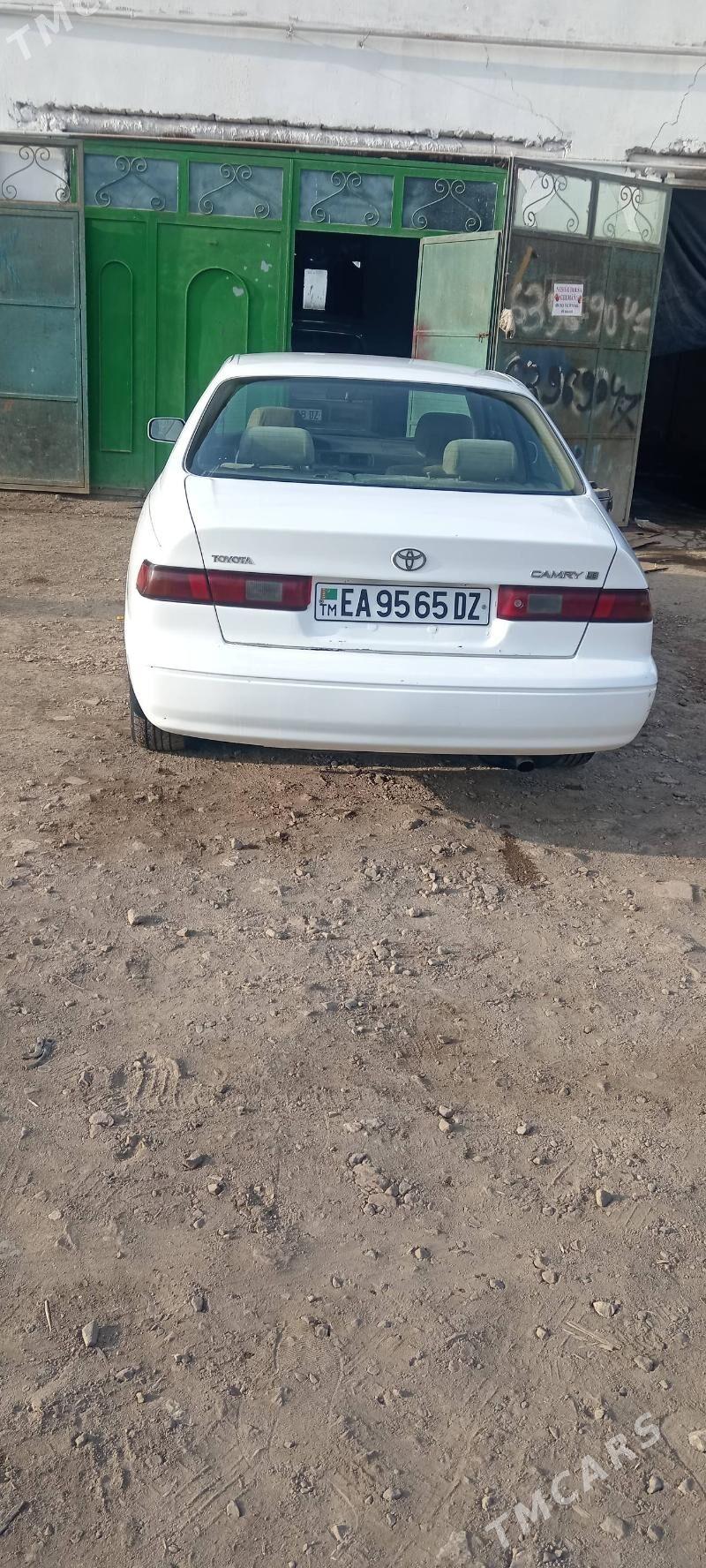 Toyota Camry 1999 - 113 000 TMT - Кёнеургенч - img 5