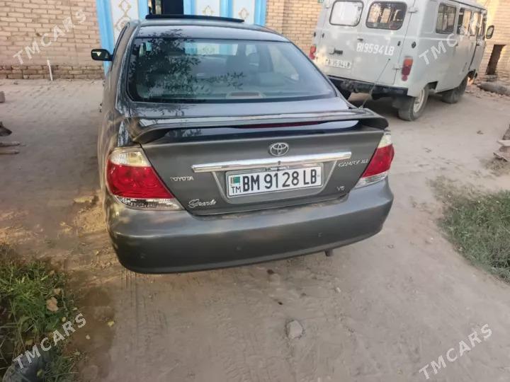 Toyota Camry 2005 - 230 000 TMT - Kerki - img 2