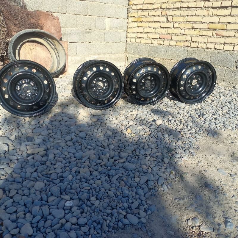 16 lyk diska 1 300 TMT - Кака - img 1