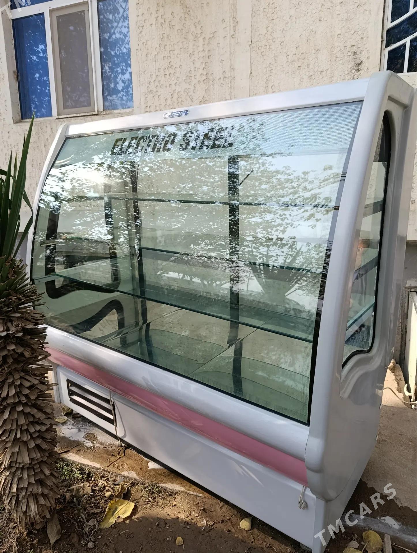 3 Витрина холодильника. срочно - Büzmeýin GRES - img 1