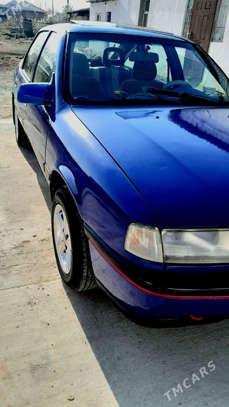Opel Vectra 1993 - 38 000 TMT - Мары - img 3
