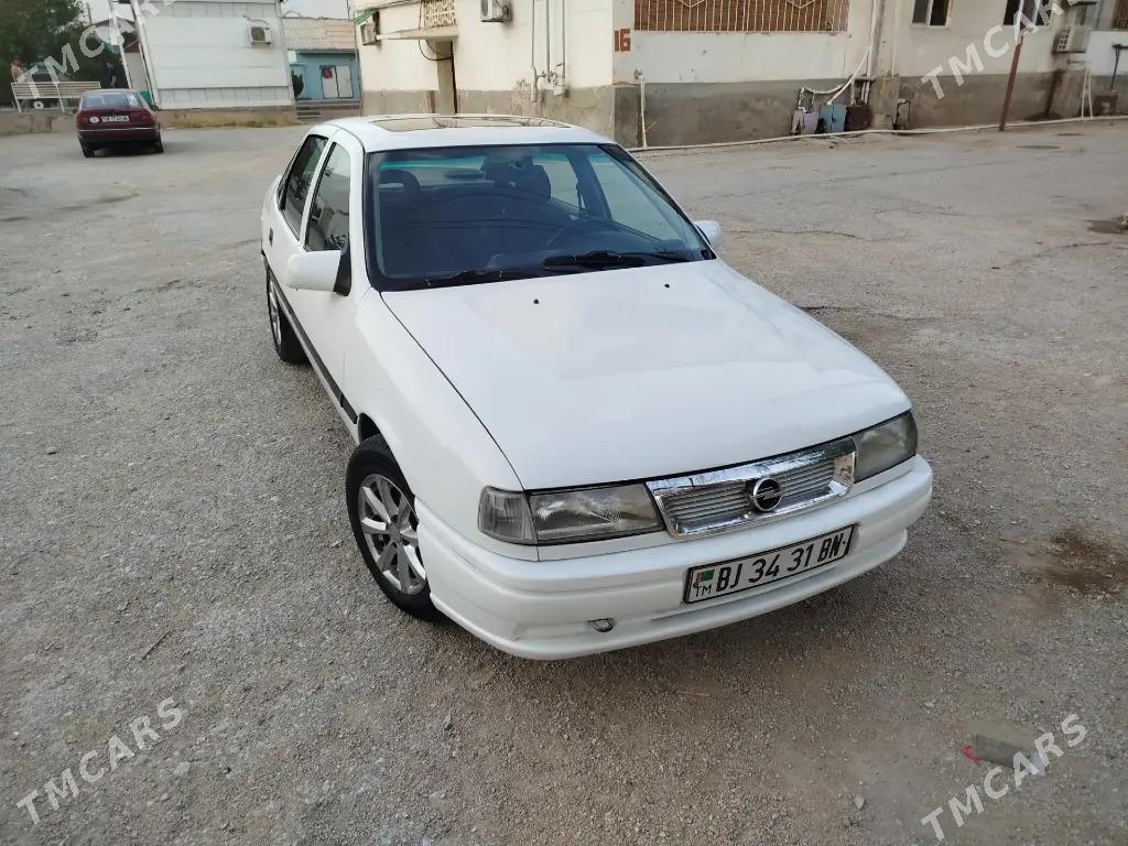 Opel Vectra 1993 - 36 000 TMT - Бахарден - img 1