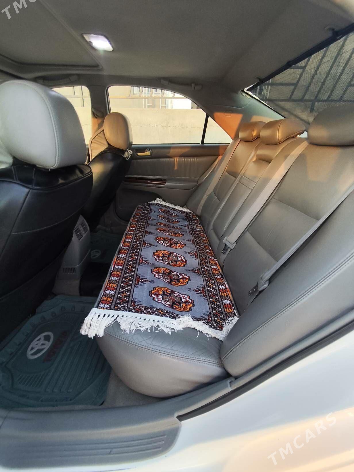 Toyota Camry 2005 - 220 000 TMT - Kerki - img 8