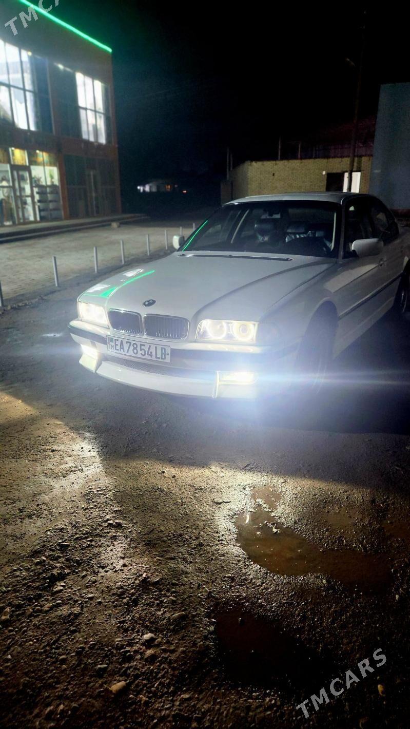 BMW 740 1995 - 75 000 TMT - Халач - img 1