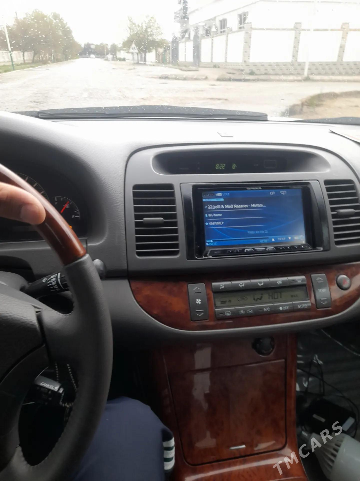 Toyota Camry 2005 - 170 000 TMT - Balkanabat - img 4